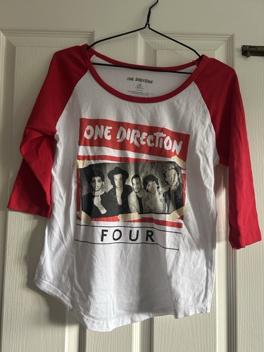 One direction shirt size - shirt,